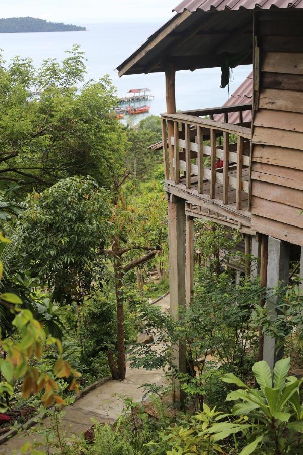 Kohrong Sea Views